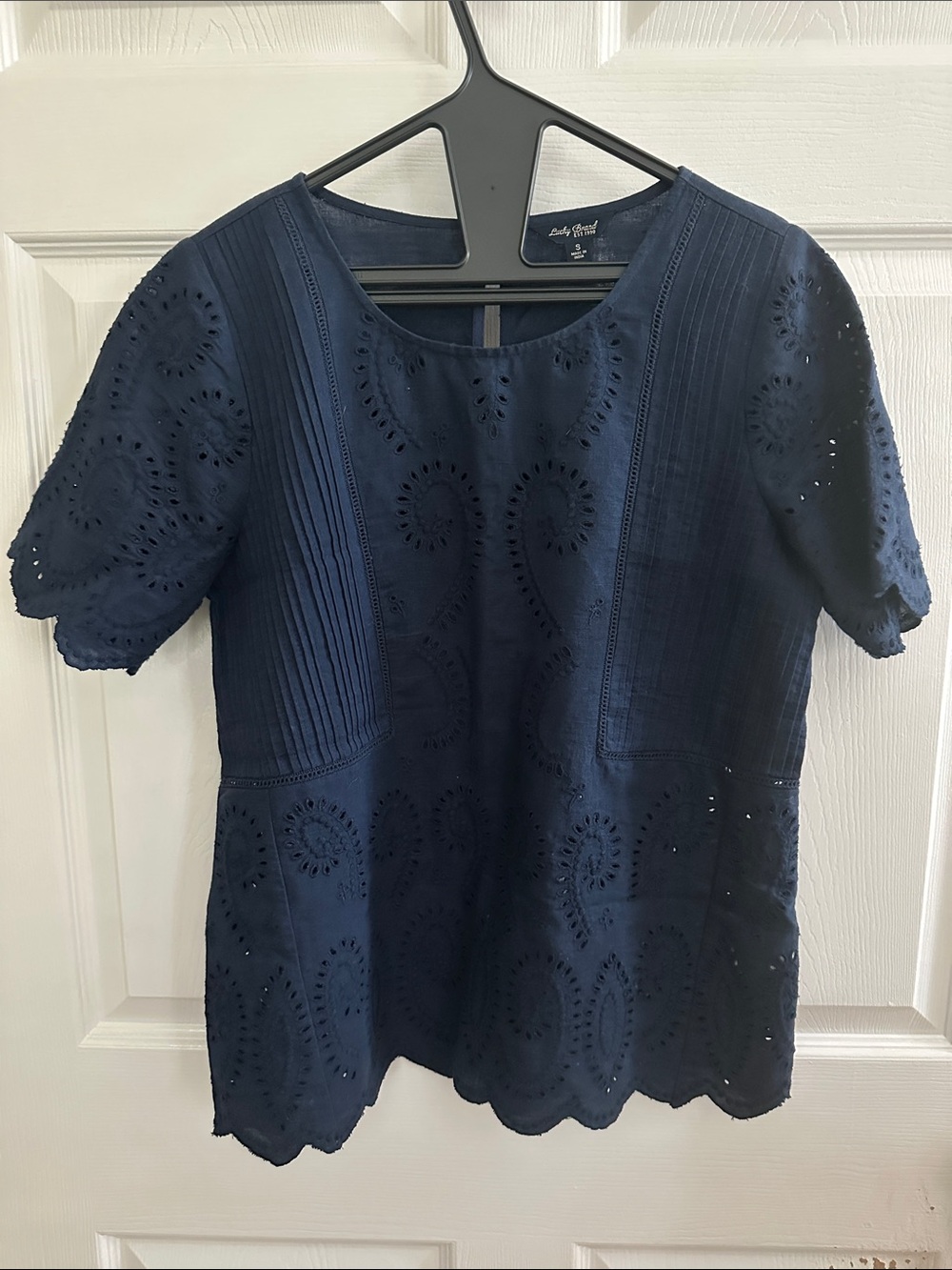 Lucky Brand - Navy Eyelet Pintuck Short Sleeve Top - Size Small